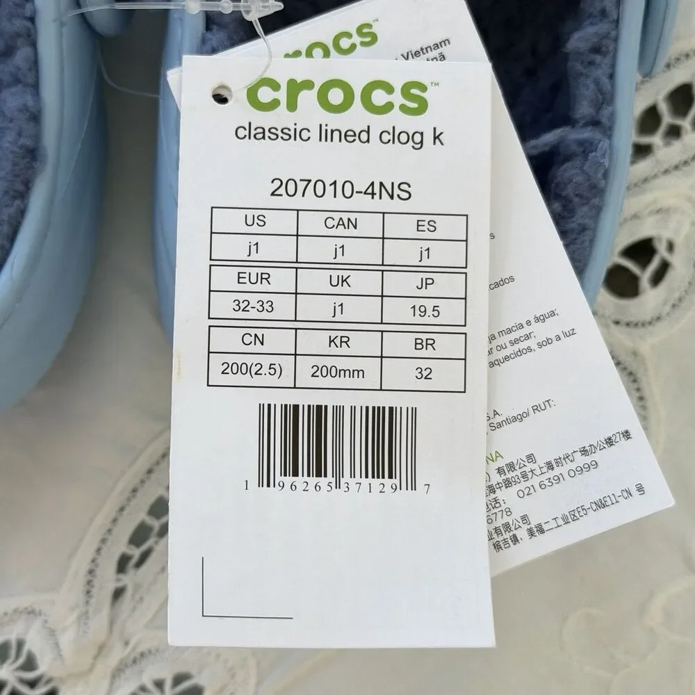 New Crocs Classic Lined Clog Kids J1 Light Blue Fleece Lined Unisex